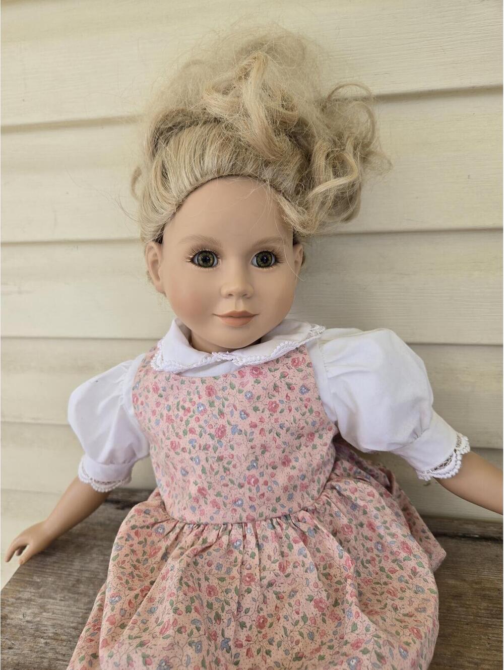 My Twinn Blonde brown eyes Original print dress non-poseable 1996